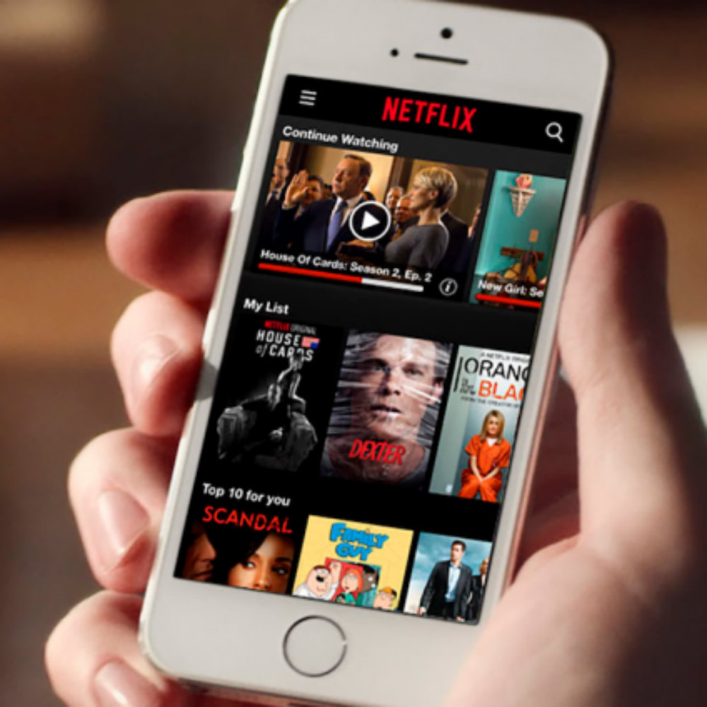 Sugieren que México cobre impuestos a Uber, Netflix y Spotify para recuperar millones de pesos