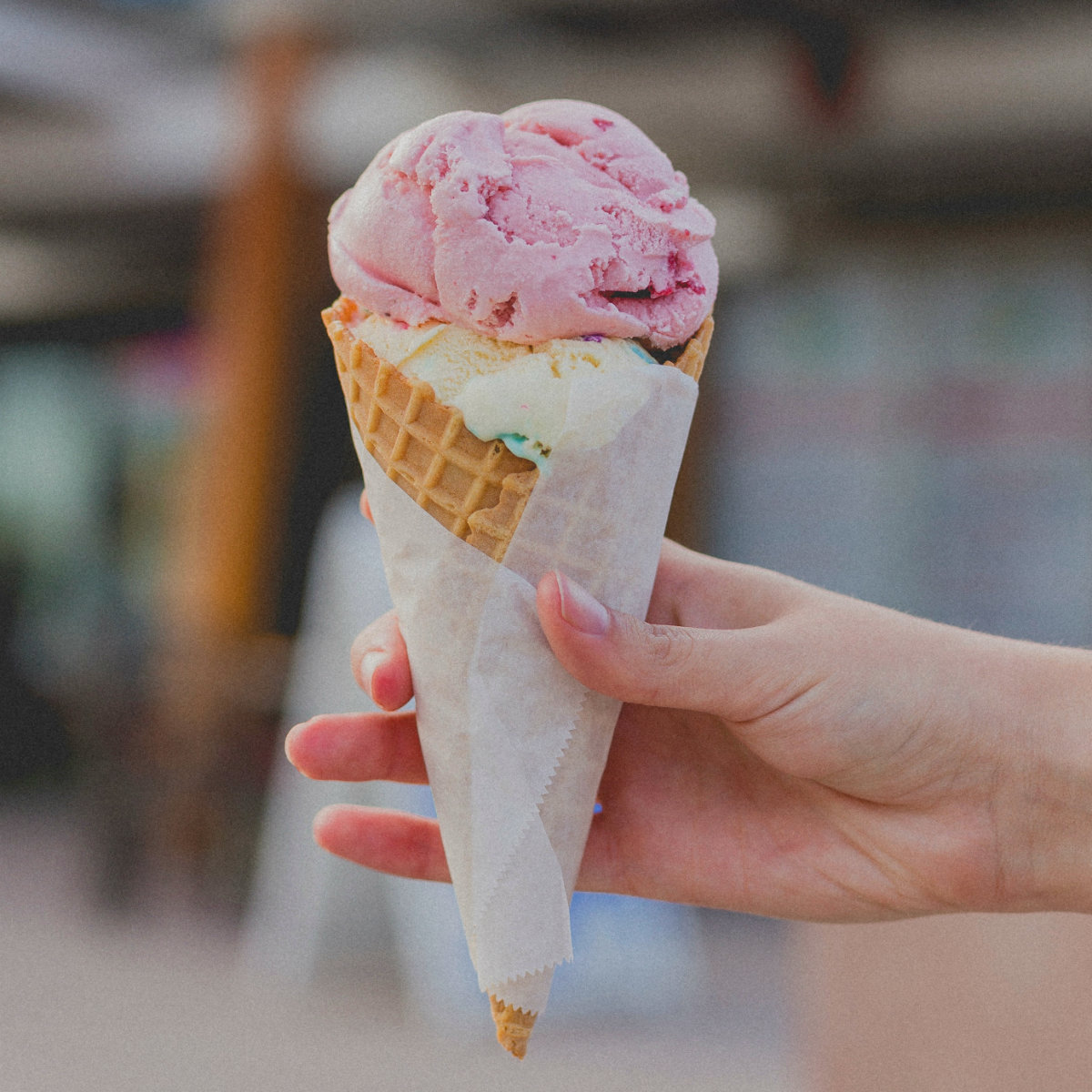 Crean helado saludable que disminuye los dolores de la colitis