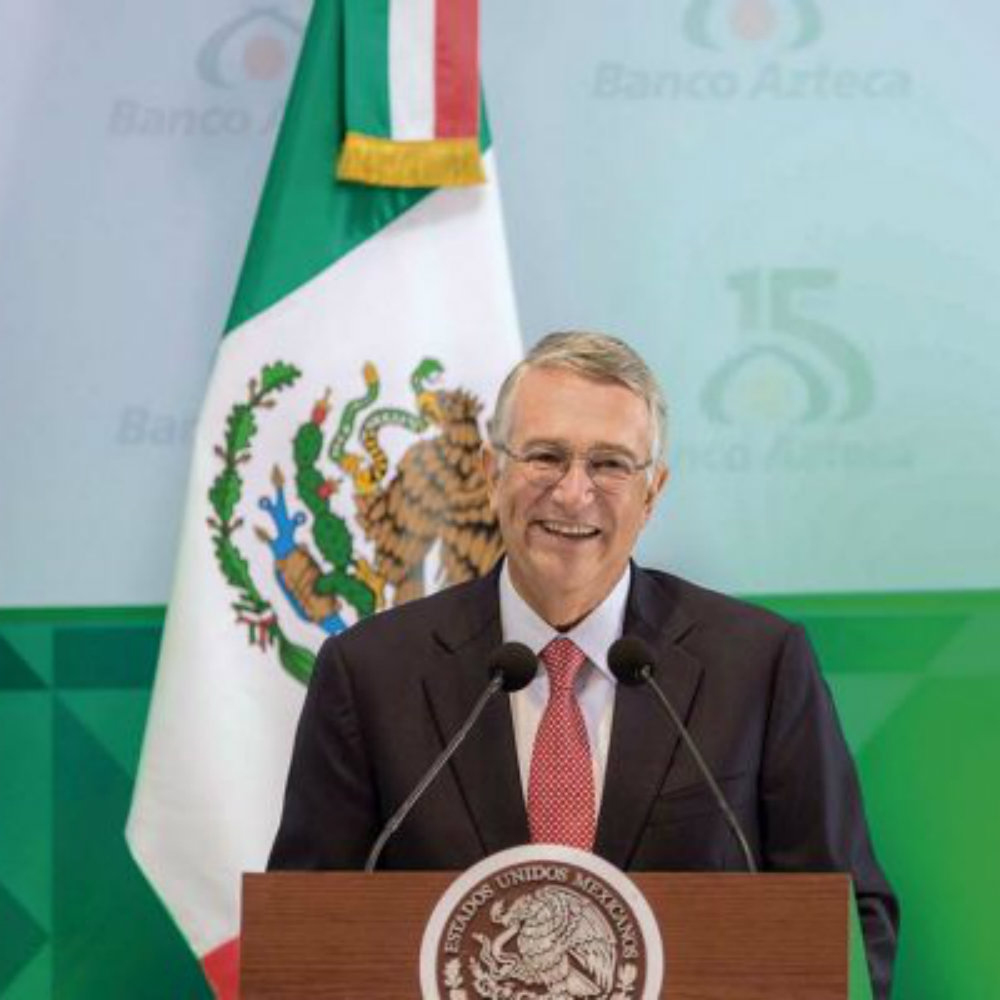 Salinas Pliego desbanca a importantes empresarios en la lista de los más ricos