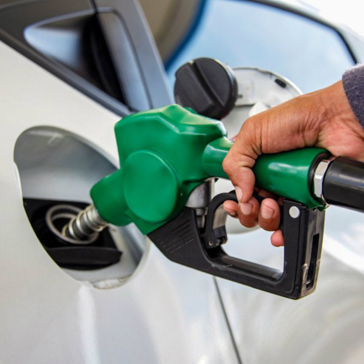 Hacienda anuncia nuevo aumento del estímulo fiscal a las gasolinas