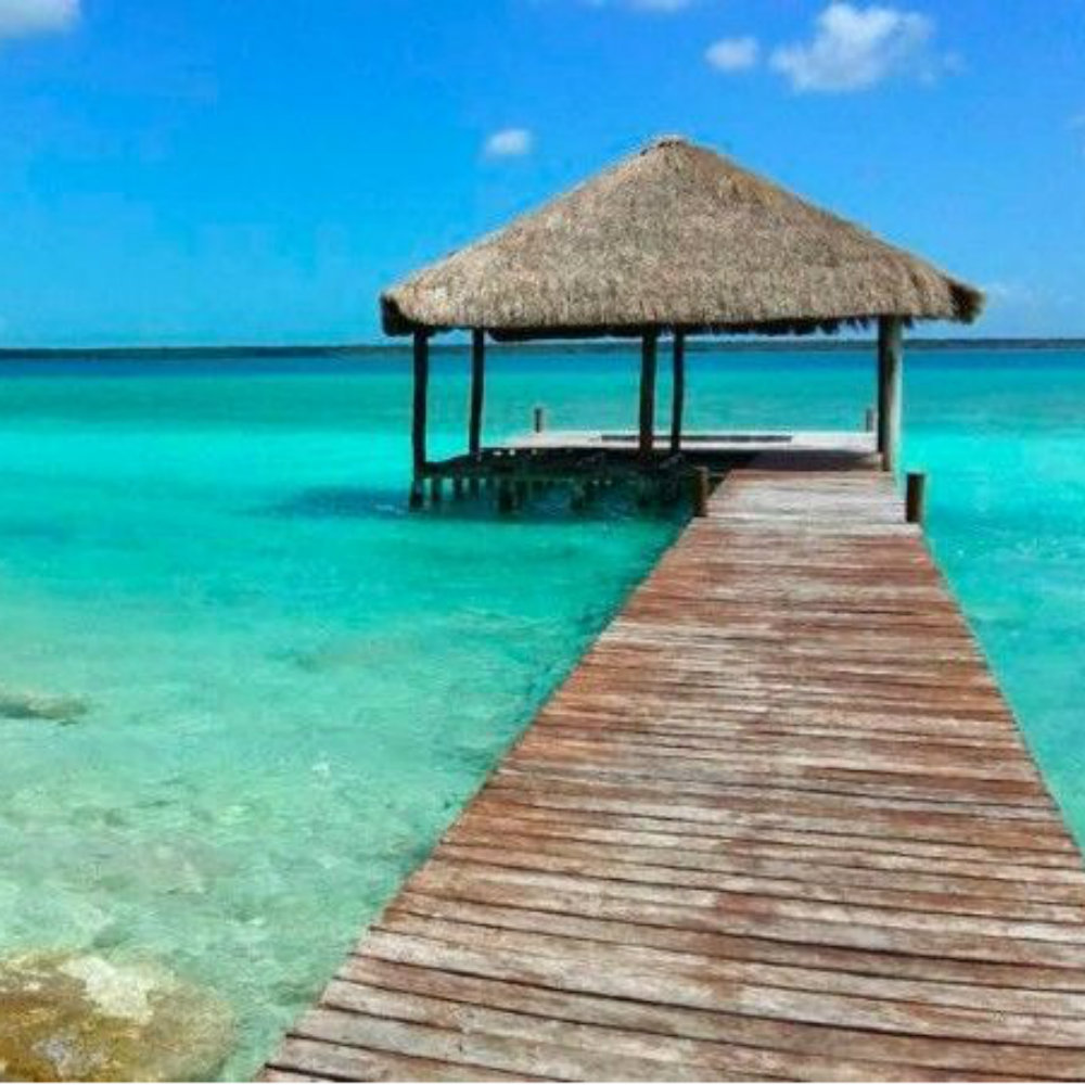 La laguna de Bacalar está perdiendo sus siete colores por la contaminación