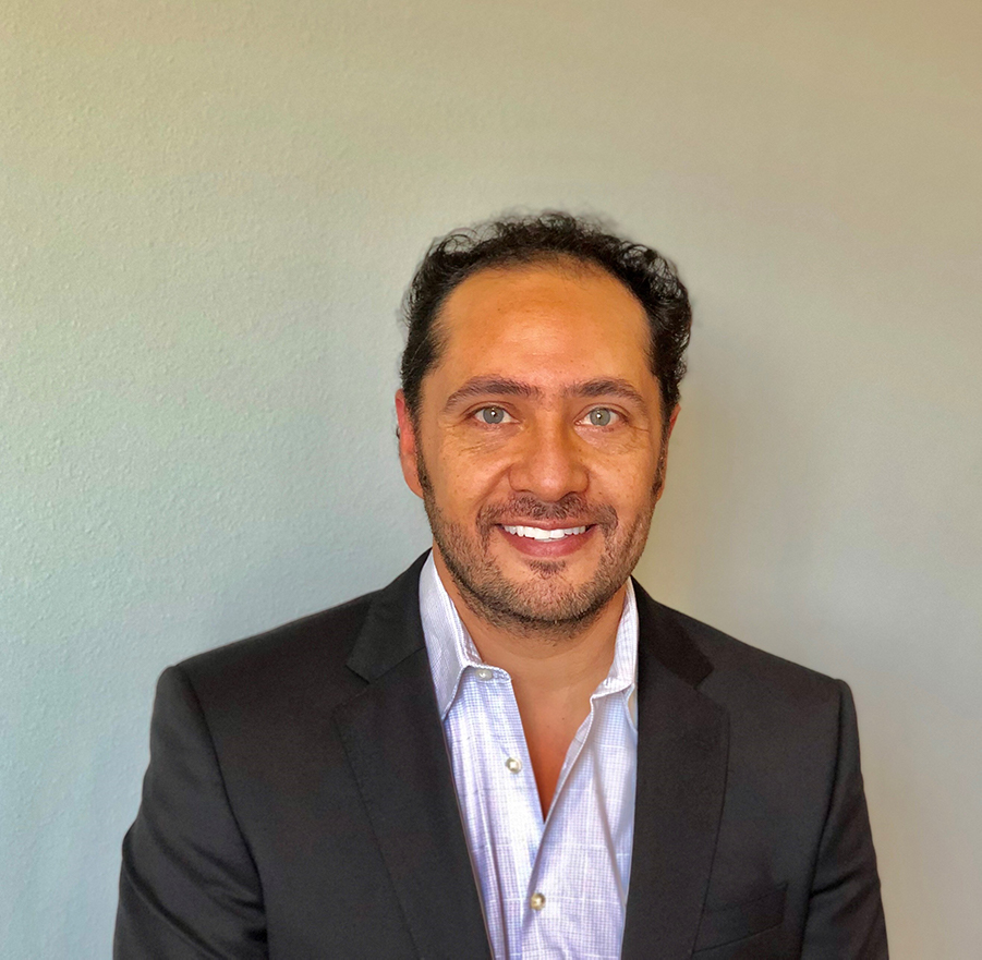 Avon elige a mexicano como su nuevo líder de ventas a nivel mundial